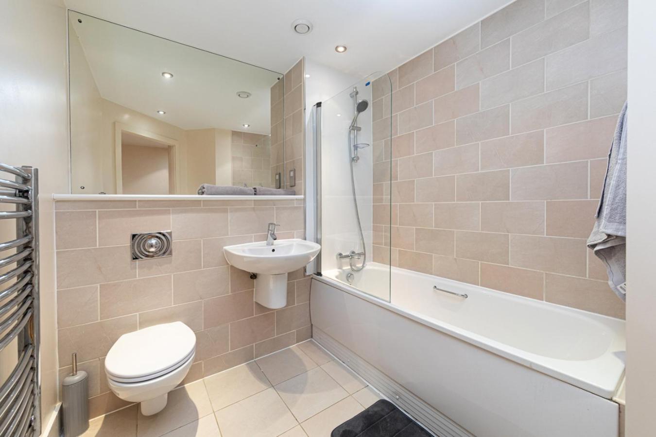 30 Quayside Newcastle Apartment Exterior photo